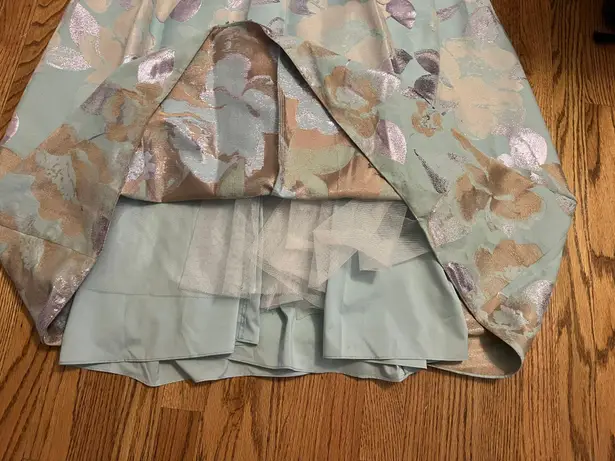 Aidan Mattox Pleated Floral Jacquard Ballgown Bow Accents V-Neck Size 2 NWT