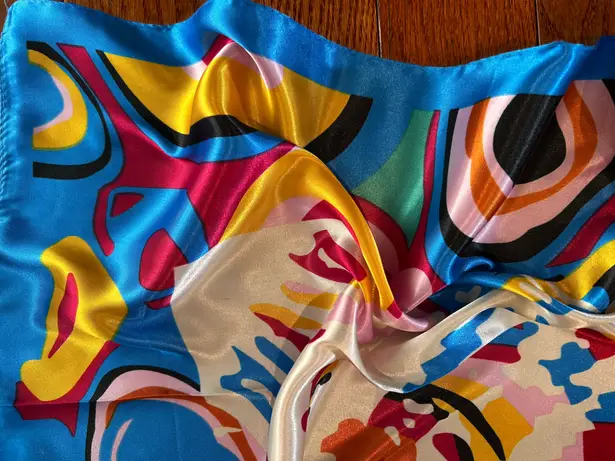 VTG RETRO Abstract Multicolor artwork Square oversized silky scarf 35’/35’ Multiple