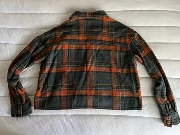 American Eagle Outfitters Cropped Flannel