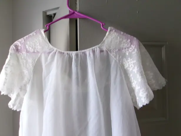 Radcliffe vintage coquette nightgown nightie lingerie bow lace in white/ivory and blue size large.