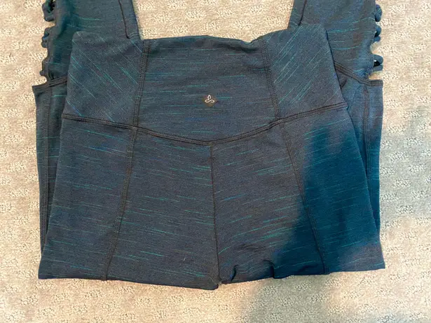 Prana clothing NWOT Prana cropped leggings. Sz S