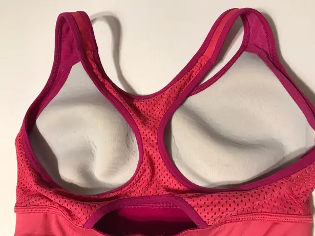 Sports Bra Fits Size Medium