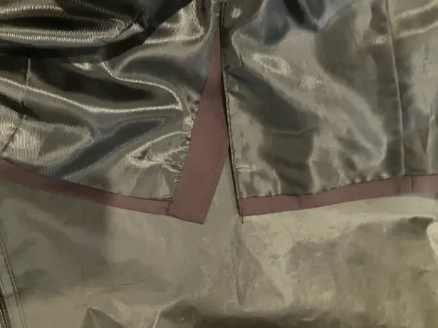 Young Men’s’ EGARA slim Suit coat w slacks Purple Size 29. regular. 39. W