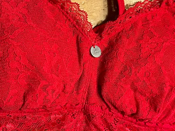 DKNY Sports Bra Small Red/lace/padded