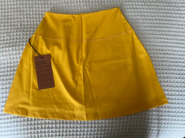 Girlfriend Collective Sport Skort In Yellow