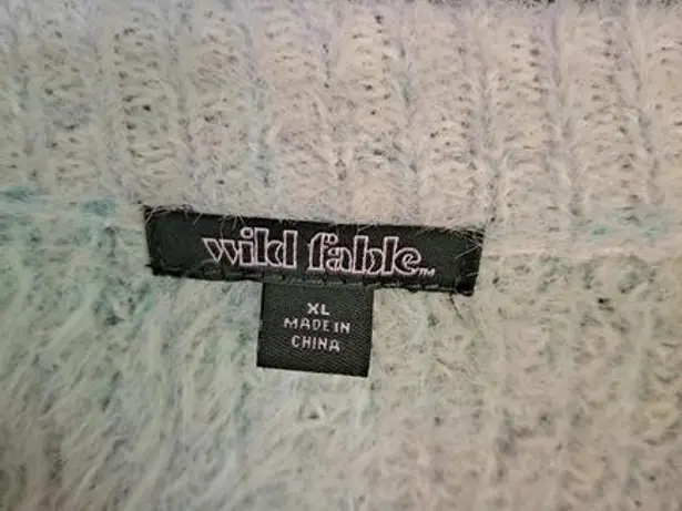 Wild Fable White Pink and Blue Sweater Size XL