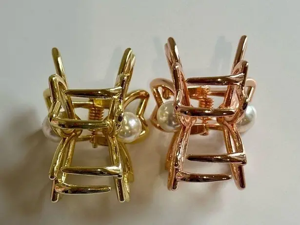 Flower Claw Hair Clips Metal Rose Gold Pearl Feminine Girly Coquette Elegant