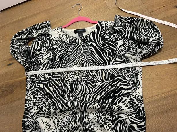 Cable & Gauge Vintage Medium cardigan sweater zebra cheetah print
