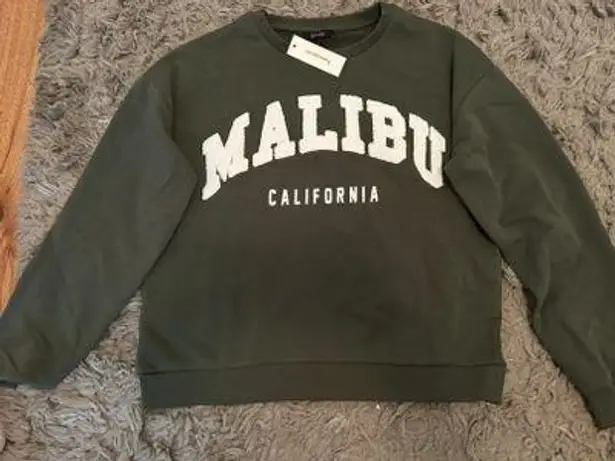 Francesca's Francesca’s Malibu Green Crewneck