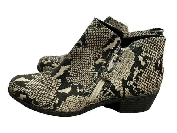 Arizona  Zip Up Ankle Boot 9.5 Black Cream Snake Print Block Heel