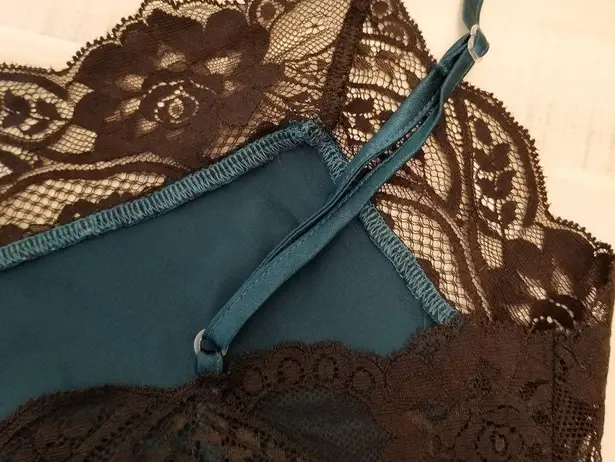 Frederick's of Hollywood {XL} VINTAGE  Teal Satin & Lace Asymmetrical Loungerie