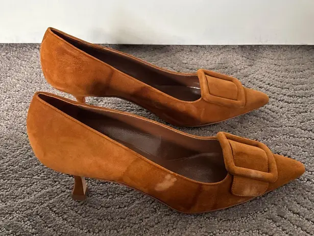 Manolo Blahnik Maysale Suede Buckle Kitten Heel Pumps Cognac Brown Size EU 38