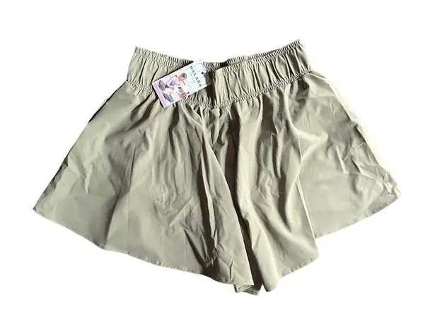 Halara NEW  High Waisted Elastic Waistband Side Pocket High Low Dance Shorts 3.5"