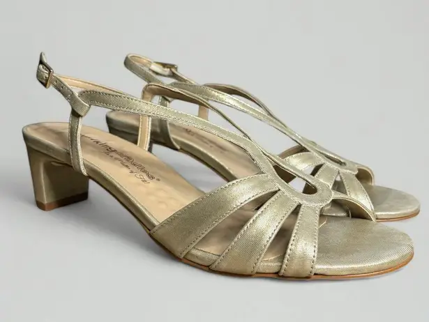 Walking Cradles Leandra Low Heeled Sandal New Gold Sparkle Leather Size 9