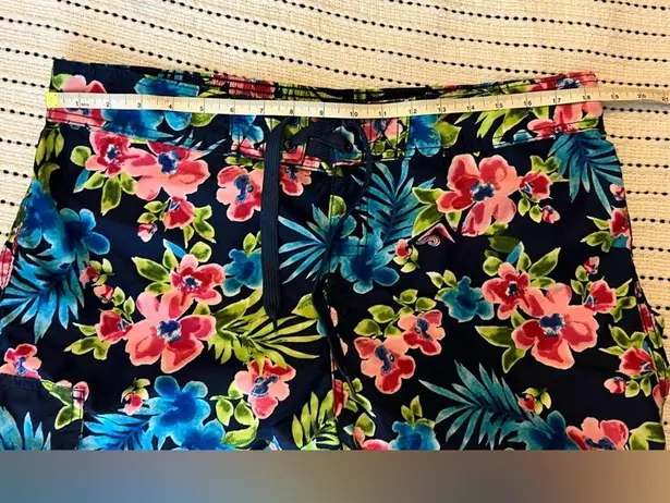 Kanu Floral Print Women’s Board Shorts Pink Size 1X