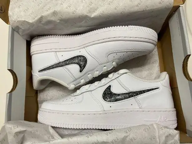 Nike Air Force 1 LV8 Shoes