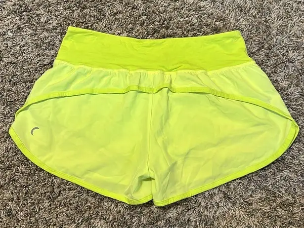 Zyia Active Neon Yellow Green Shorts Medium