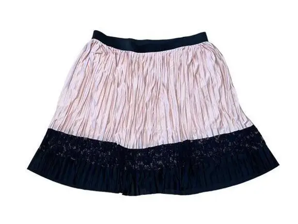 Lane Bryant  Blush Pink Plisse Pleated Black Lace Knee Length Pull-On Skirt 26/28