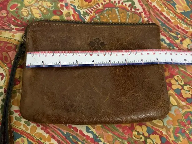Patricia Nash wristlet