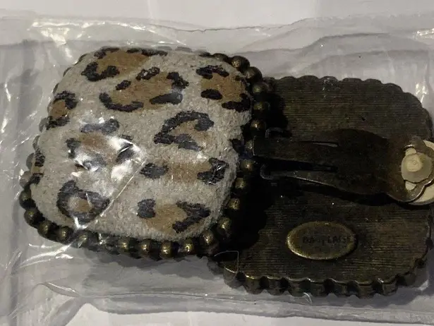 Signed Dauplaise Costume Earrings Vintage Clip On Clip