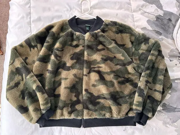 Wild Fable Camo Jacket