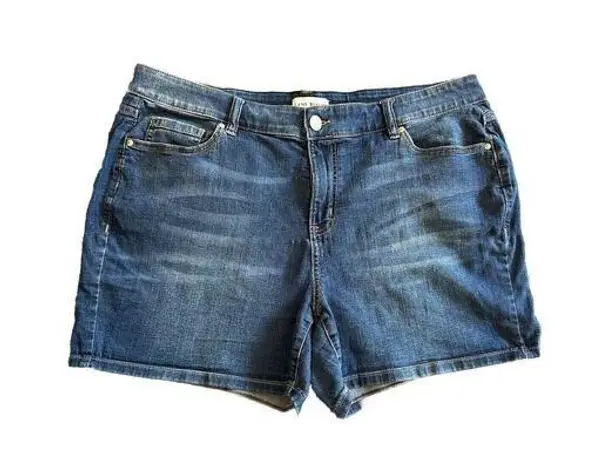 Lane Bryant  Shorts Girlfriend Denim MidRise Flex Magic Waistband 5”Inseam Size18