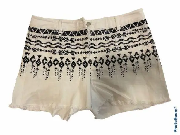 J. McLaughlin  embroidered “cut off “shorts, size 8