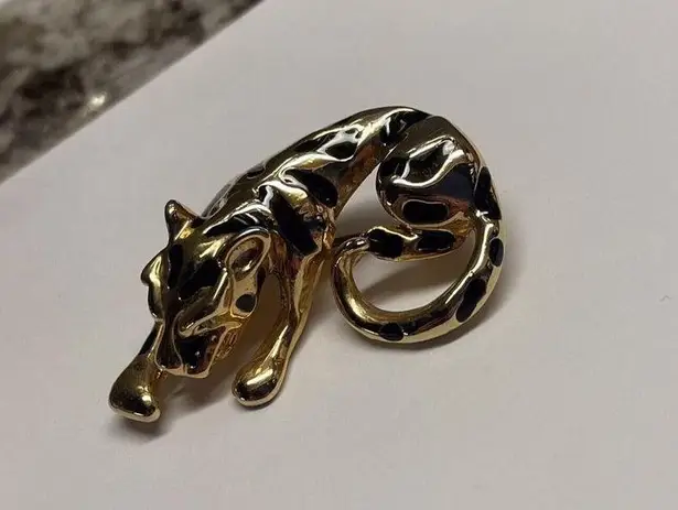 Black / Gold Tone Costume Jewelry Brooch Pin Rhinestone Eyes Wild Cat