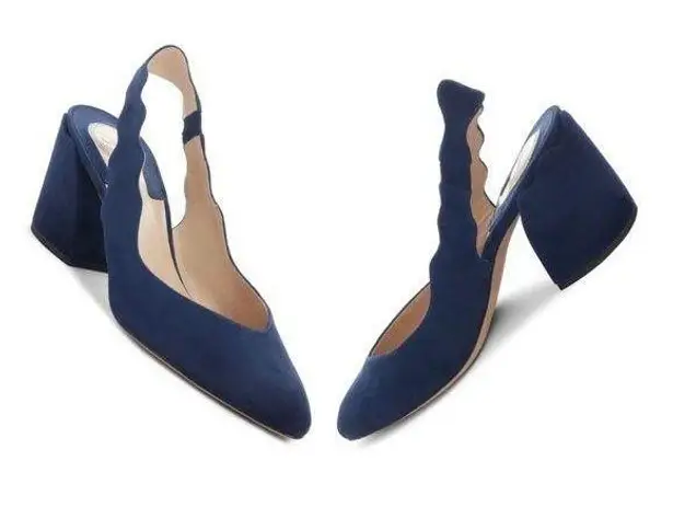 Chloé NEW Chloe Laurena Scalloped Suede Slingback Pumps 37FR Navy