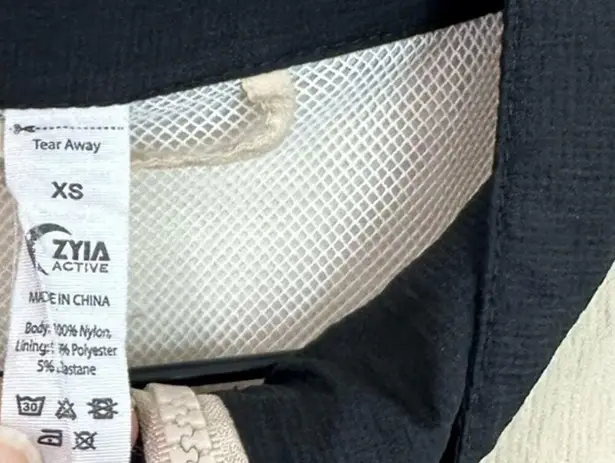 Zyia Active Windbreaker Zip Up Jacket Embroidered Logo Athletic size XS