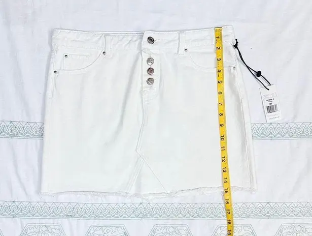 Dex flex comfort NWT Dex Jeans Distressed Raw Hem Denim Mini Skirt - White - 29