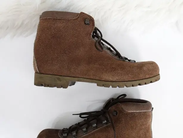 Vintage Dunham Tyroleans Brown Suede Vibram Hiking Boots Men's size 7 Women 8.5