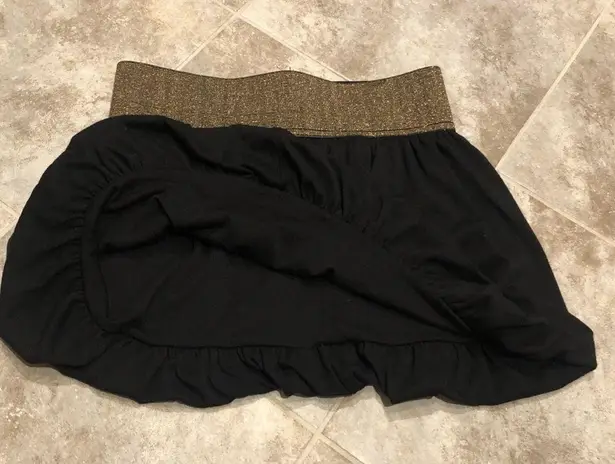 L8ter Sexy black & gold layered mini skirt size small