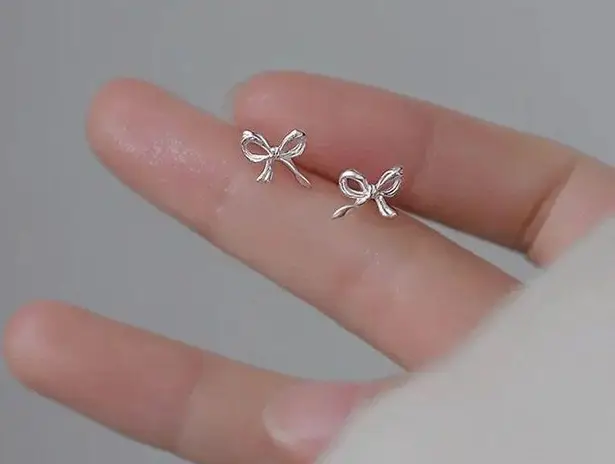 Trendy Silver Bow Earrings Studs