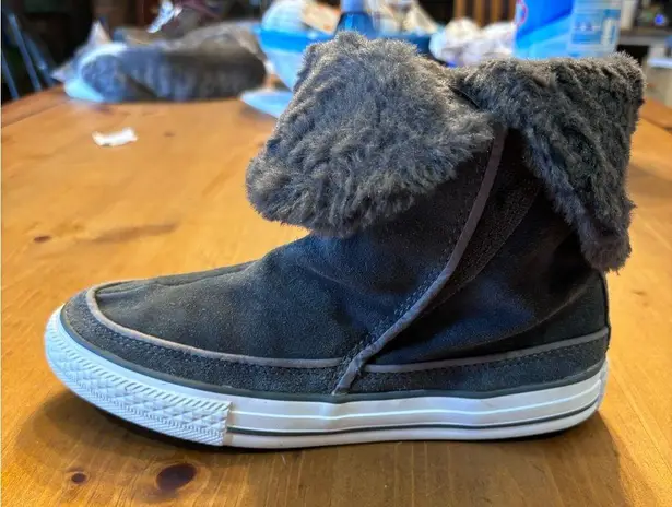 Converse  All star womens Beverly faux fur winter boots gray 6