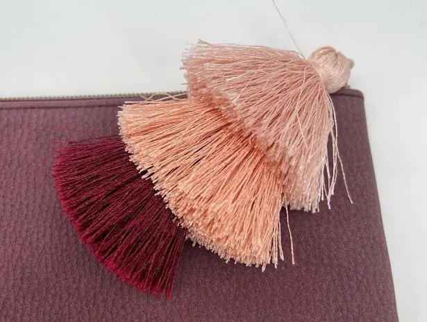 Stella & Dot Love Clutch Tassel Zipper 8" x "10.5" Retired Discontinued Bag