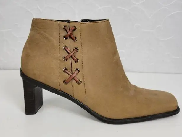 Etienne Aigner Womens Boots Size 7.5 Brown Suede Block Heels Ankle High