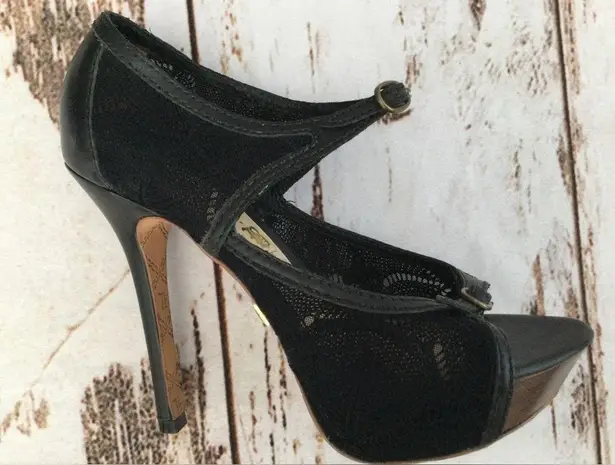 L.A.M.B. KNIT LACE PLATFORM HEEL WOMENS SIZE 7M