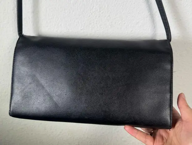 Kolton Black Leather Shoulder Bag with Minimalist Design