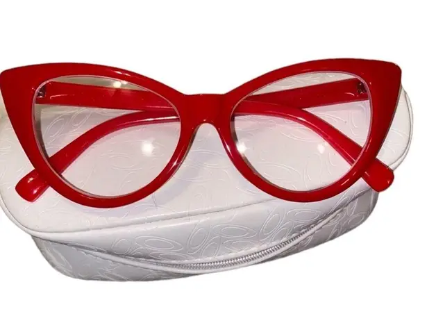 NEW Red and White Striped Socks & Glasses with Case One Size Accessories Waldo!