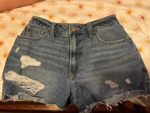 Hollister High Rise Mom Shorts