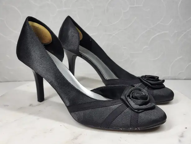 Fioni Dress Pumps Womens 8.5 Black Satin Rose Stiletto High Heels Formal