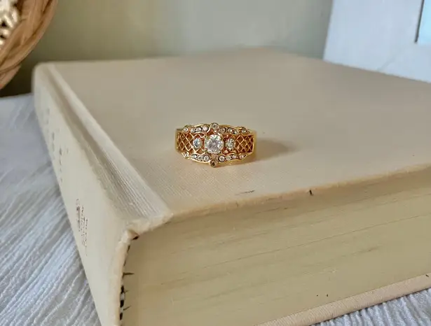 LJ Avon Rosegold Lattice Ring Levinson