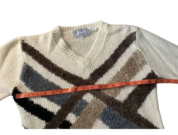 Vtg Acrylic Knits Expressly For Joyce Sweater Striped Retro Winter Brown Size M