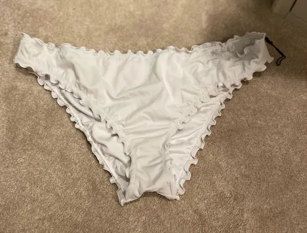 Shade & Shore White scrunched bikini bottoms  NWOT