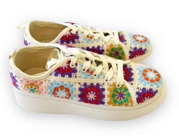 Dirty Laundry  DL Rambling Crochet Platform Sneakers Women’s Size 9 Granny Square