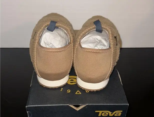 Teva ReEMBER WOMENS FLEECE moccasin Slip on outdoor slipper shoe size 6 Sanddune