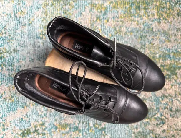 Vintage Prima Royale black leather cuff ankle tie boots, size 8