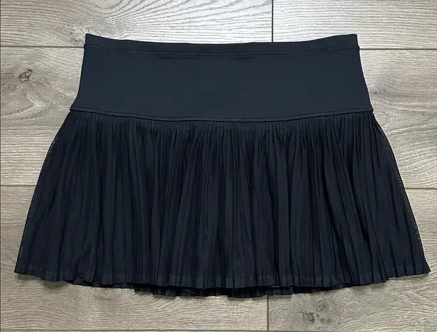 IBKUL 13” Black Pleated Tennis Skirt Side Pockets Size Medium