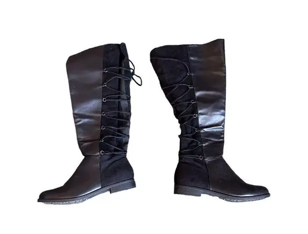 Torrid  Black Knee Hight Boots